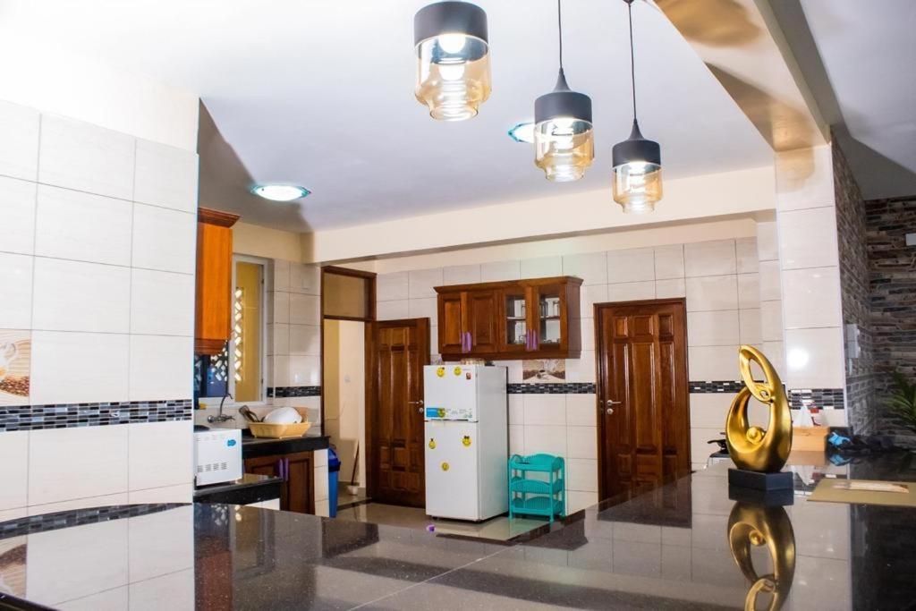 Emirates Reef Apartment 8D Mombassa Buitenkant foto