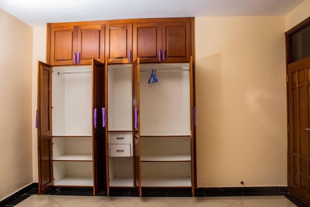 Emirates Reef Apartment 8D Mombassa Buitenkant foto